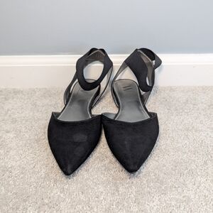 Worthington Black Pointed Flats